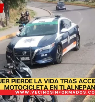 Mujer pierde la vida tras accidente en motocicleta en Tlalnepantla