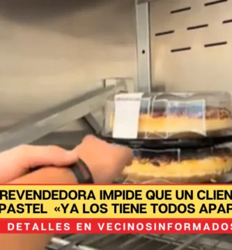 VIDEO Revendedora impide que un cliente agarre un pastel en Costco porque «ya los tiene todos apartados»