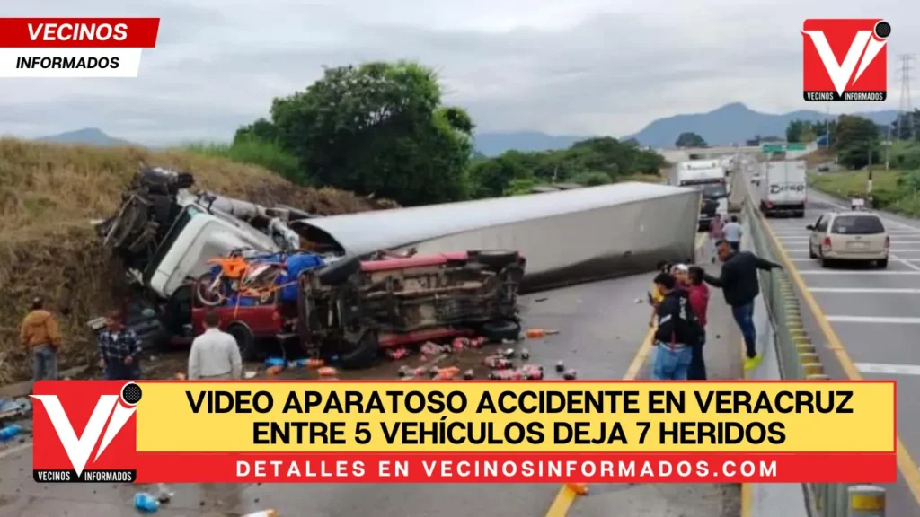 Video: Aparatoso accidente en Veracruz entre 5 vehículos deja 7 heridos