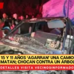 Niños de 15 y 11 años ‘agarran’ una camioneta y se matan; chocan contra un árbol