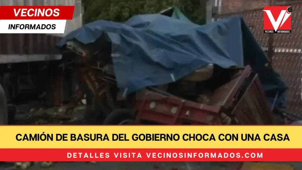 Camión de basura del gobierno CdMx choca con una casa en Iztapalapa; hay dos adultos mayores lesionados