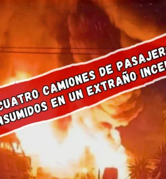 VIDEO: Cuatro camiones de pasajeros son consumidos en un extraño incendio